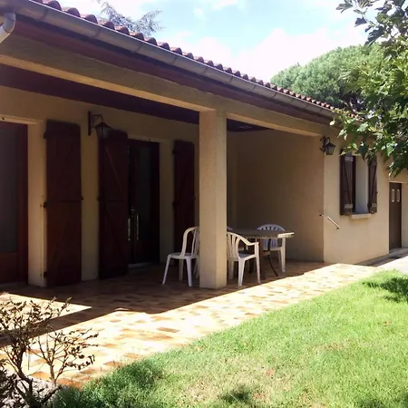 Сasa de vacaciones Les Mimosas *